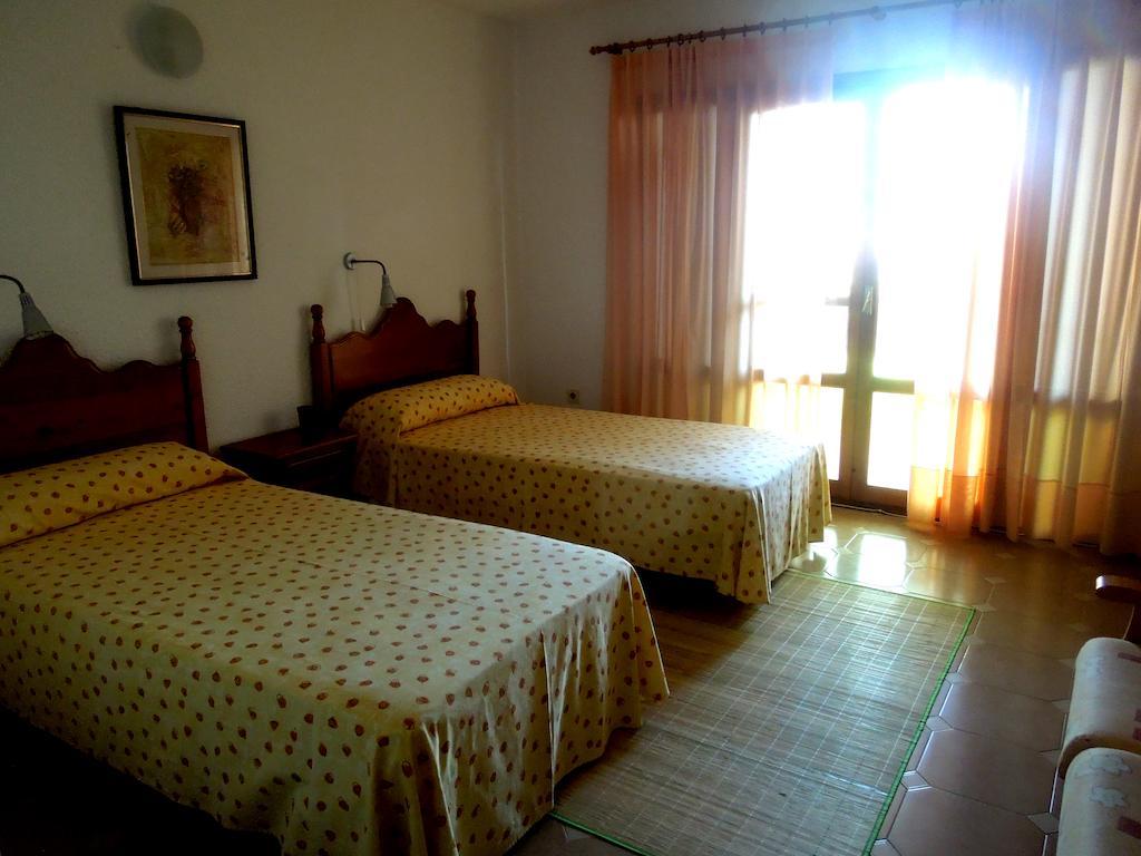 The Sea Garden Hotel & Resort L'Ampolla Phòng bức ảnh